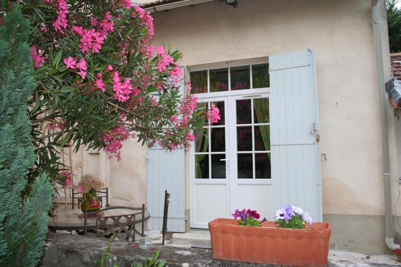 Le Petit Palais Maisonnette Aparthotel Avignone Esterno foto